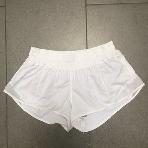 Hotty Hot 2.5 Lululemon Shorts